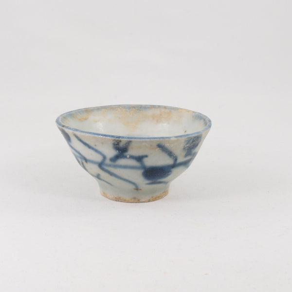 Antique Porcelain Blue And White Grass Pattern Tea Cup