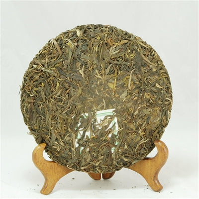 Pu-Erh Tea Cake, Old Tea Tree, Year 2010 (Green/Sheng)