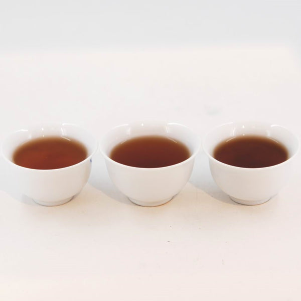 1990's Da Huang Yin (Yellow Mark) Iron Mold Pu-erh Tea Cake (Raw/Sheng)