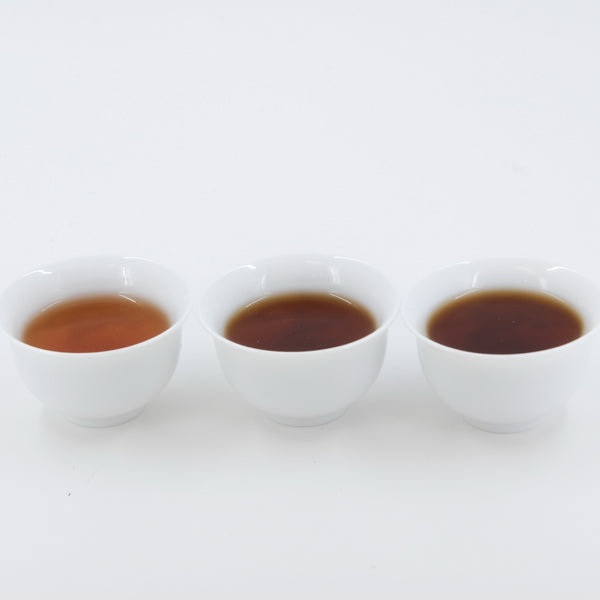 1990's Dry Date Flavor Big leaf Loose Leaf Pu-Erh Tea (Ripe/Shou)