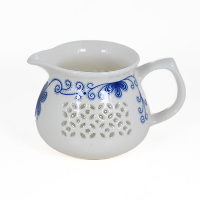 Porcelain Rice Grain Openwork Fair Cup Pitcher