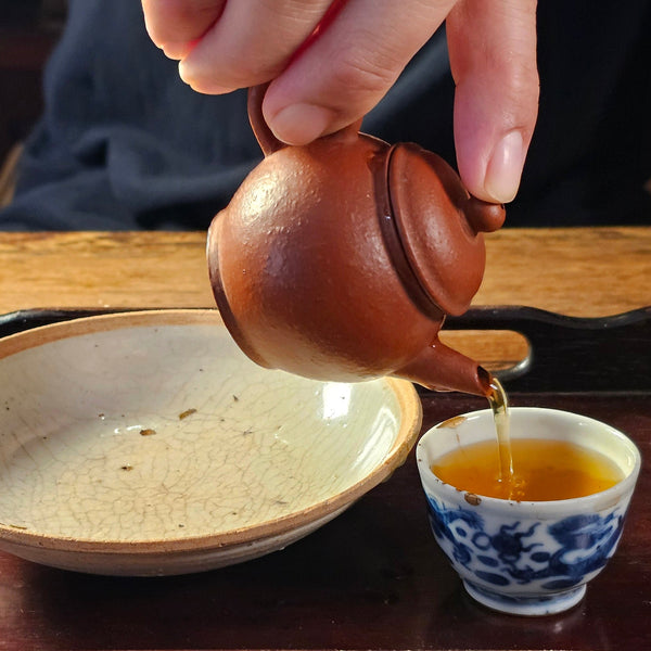 Taiwan Dong Ding Mi Xiang Gui Fei Oolong Tea